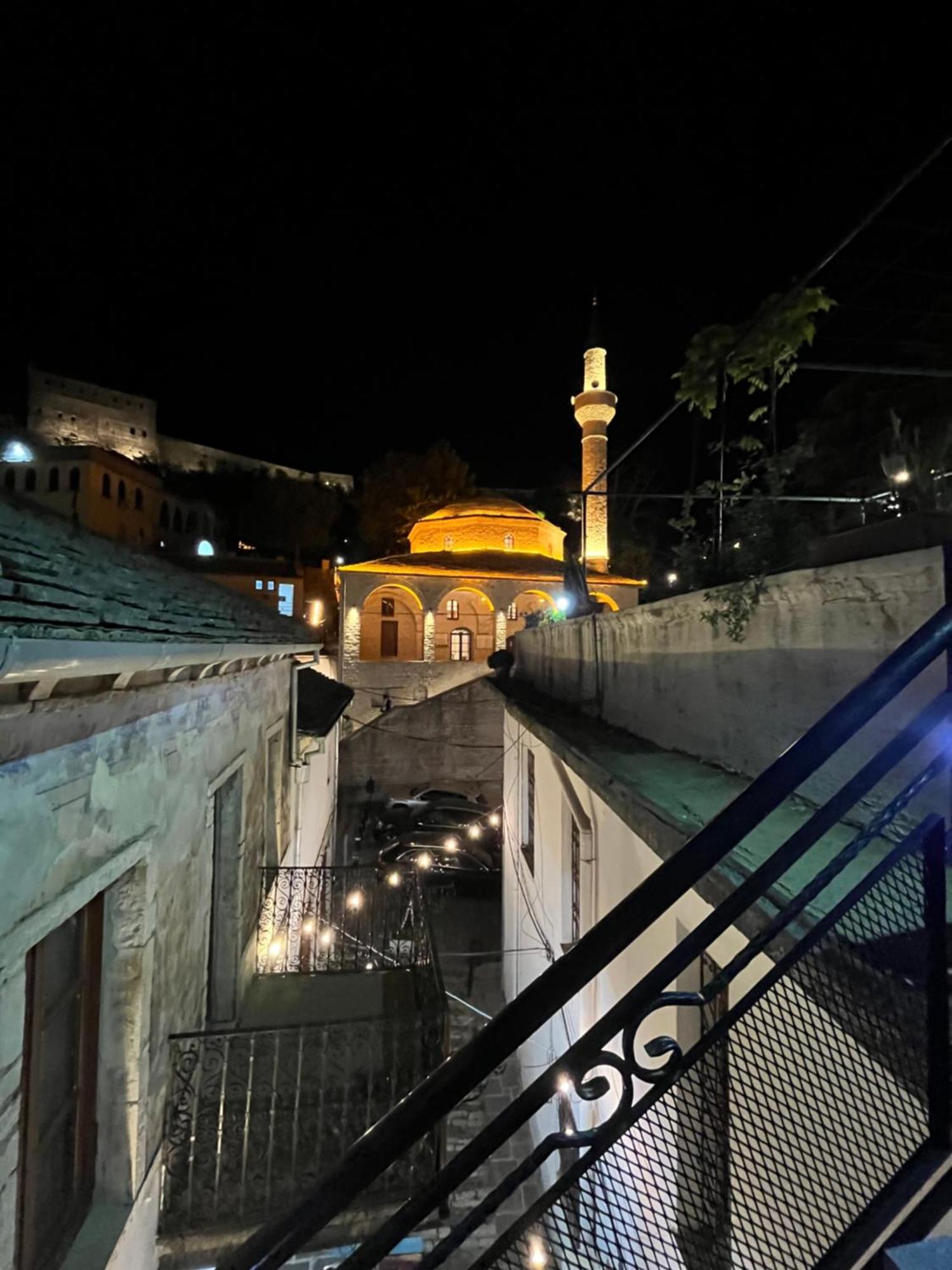 Andria'S Apartment Gjirokastër 外观 照片